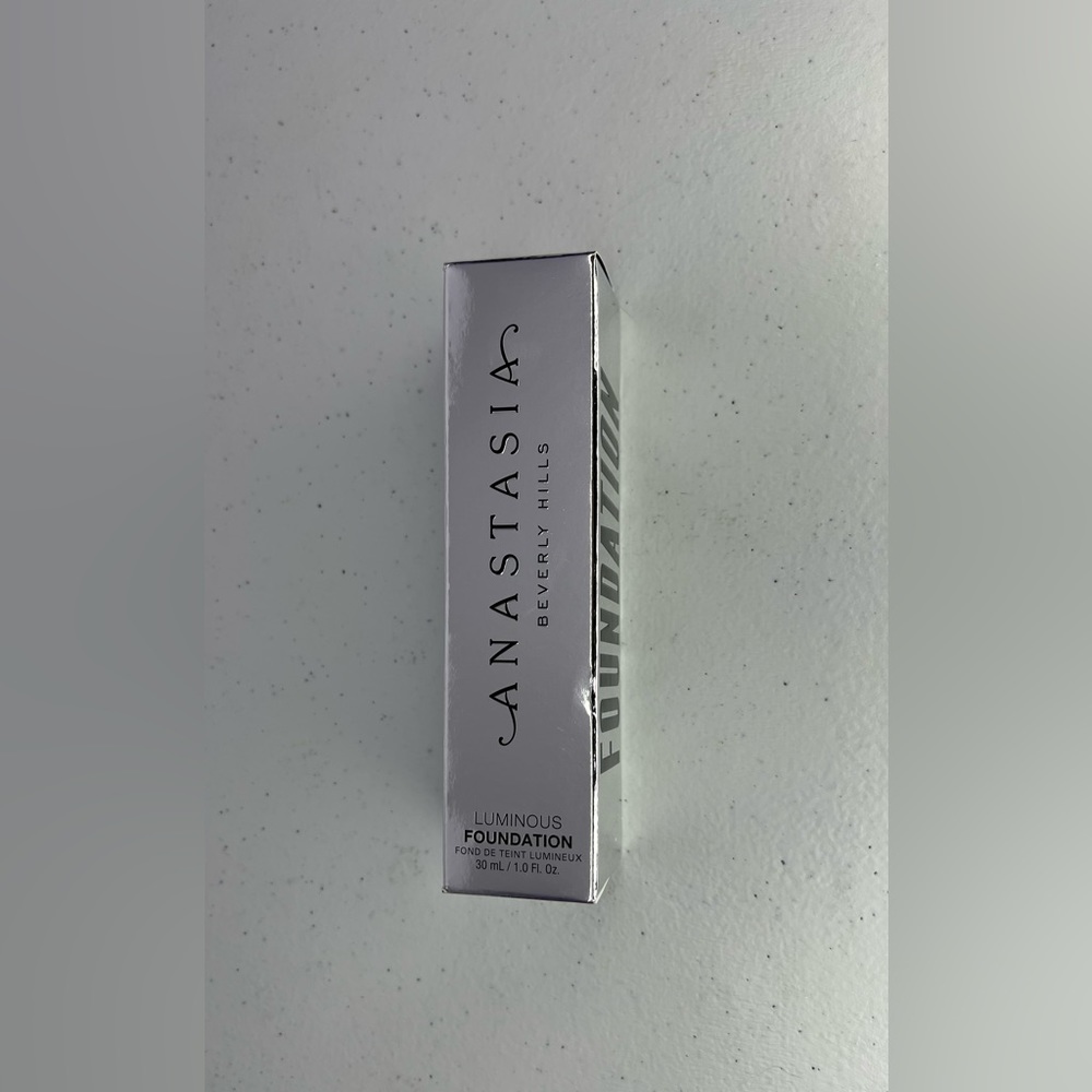 ANASTASIA BEVERLY HILLS LUMINOUS FOUNDATION 360C 1 OZ/30ML NEW IN BOX